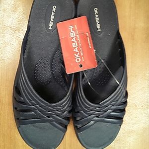 NWT Women's Okabashi sandals